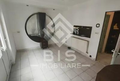 Apartament 4 camere- Pretabil ca Spatiu - 2