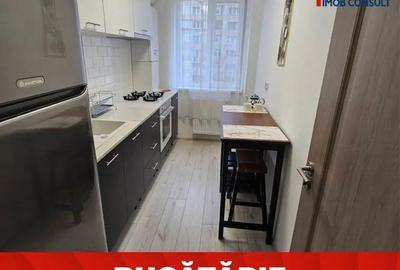 Apartament cu 2 camere decomandat în Cornișa - 3