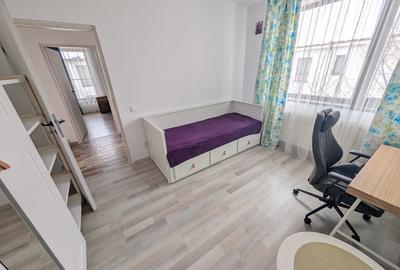 Casă individuală cu 4 camere cu Canalizare în Central - 55