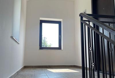 Apartament cu 3 camere decomandat în Bistrița Nouă - 2