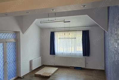 Casă cu Teren 560 Mp în Olimpia-Stadion - 1