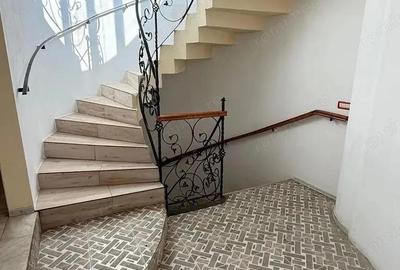 Imobil cu 8 camere, terasa de 60 mp, situat in centrul ora?ului - 7