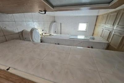 Apartament cu 3 camere decomandat în Central - 5