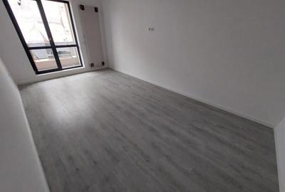 Apartament 2 camere + Curte proprie - La cheie - STB - Cristalului - 3