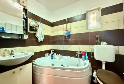 Vila de vanzare cu 16 camere  in zona Coiciu- Constanta - 8