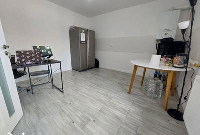 Casă cu 4 camere cu Canalizare în Central - 8