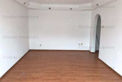 Apartament cu 3 camere decomandat în Obor - 1