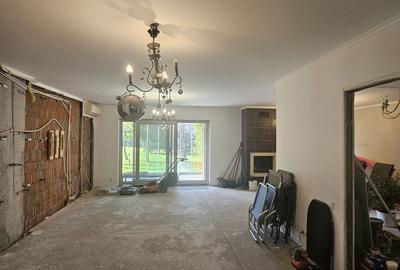 Apartament cu 3 camere în Central - 13