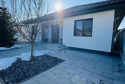 Casă cu 3 camere în Sântandrei - 1