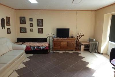 Casă cu Teren 243 Mp în Vest - 9