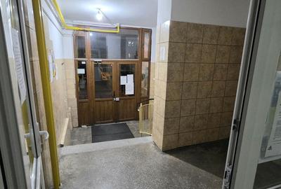 Dristor garsoniera mobilata si utilata de inchiriat Dristor garsoniera mobilata si utilata de inchiriat - 8