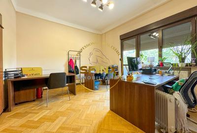 Apartament cu 5 camere decomandat în P-ța Romană - 12