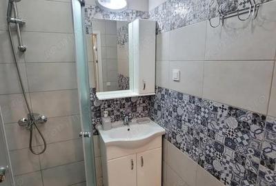 Garsonieră decomandată în Rahova