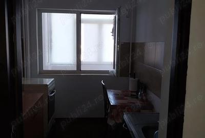Apartament cu 3 camere decomandat în Vest - 1