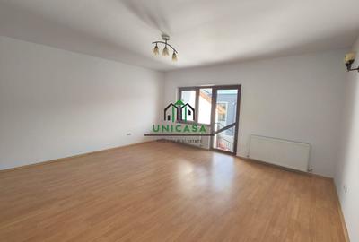 Casă individuală cu 4 camere cu Canalizare în Vlădești - 10