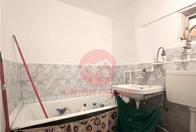 Casa la Super Pret, Amplasare Excelenta in Zona Casa de Cult - 10