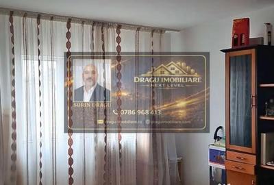 Apartament cu 3 camere decomandat în Central - 1