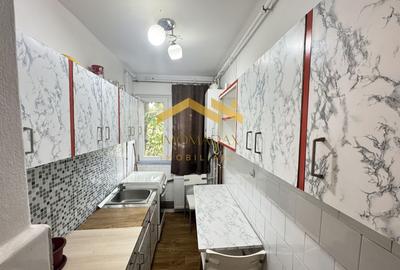 Apartament-4 camere- etaj 3- - 9