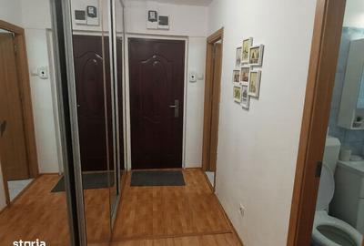 Garsonieră decomandată în Drumul Taberei