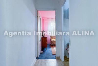 Apartament cu 2 camere decomandat în Micro 15 - 10