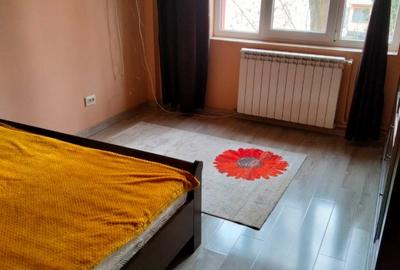 Apartament cu 2 camere decomandat în Central - 4