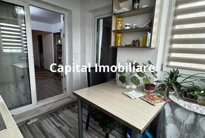 Apartament de vanzare 2 camere + loc de parcare - 10
