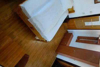 Casă cu 6 camere cu Teren 90 Mp în Central - 8