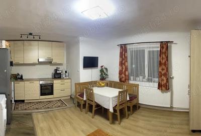 Casă cu 3 camere în Central - 2