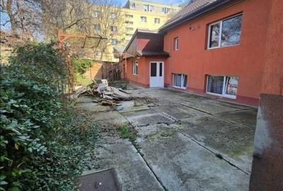 Vanzare casa zona Astra - 13