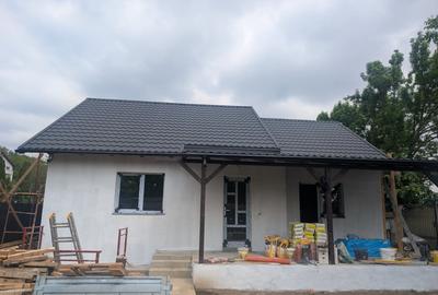Casă individuală cu 3 camere cu Canalizare în Nord - 6