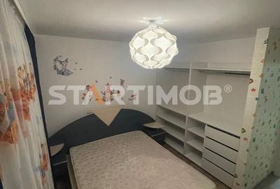 Apartament cu 2 camere semidecomandat, mobilat în Tractorul - 2