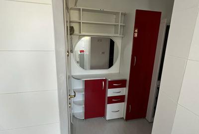 Garsonieră decomandată în Astra - 4