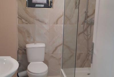 Casă cu 4 camere cu Teren 200 Mp în Central - 4