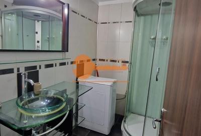 Apartament cu 3 camere semidecomandat în Drumul Sării - 3