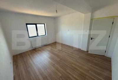 Casă cu 7 camere cu Teren 329 Mp în Central - 10