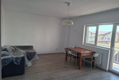 Apartament cu 3 camere decomandat în Titan - 1