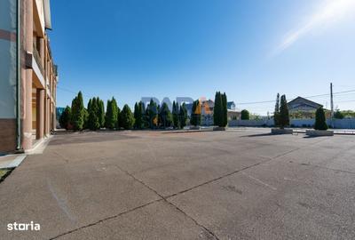 Spațiu comercial, de 1,900 mp, în Adjudeni - 1