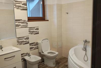 Casă cu 2 camere cu Teren 400 Mp în Central - 9