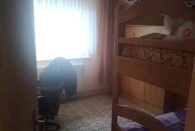 Apartament cu 3 camere decomandat în Centrul Civic - 1