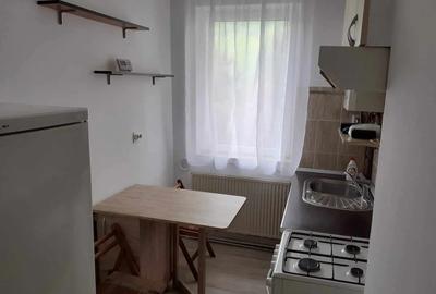 Inchiriez apartament 2 camere, decomandat - 3