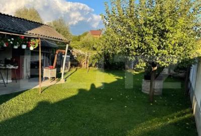 Casă cu 4 camere cu Teren 2800 Mp în Central - 2