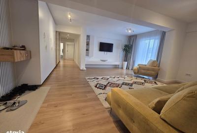 Apartament cu 4 camere în Central - 17