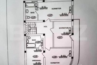 Casă cu 5 camere cu Teren 250 Mp în Central - 9