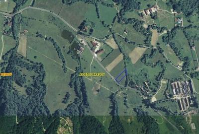 Teren extravilan de 3000 mp, în Central