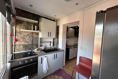 Apartament cu 3 camere semidecomandat în Central - 2