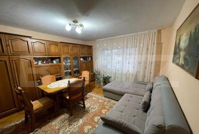 Apartament cu 3 camere, Carpati 2 - 1