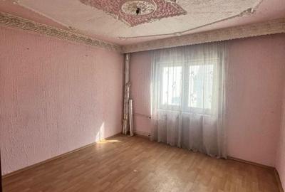 Apartament cu 2 camere decomandat în Central - 1