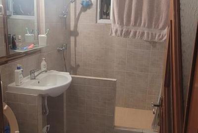 Apartament cu 2 camere decomandat în 9 Mai - 7