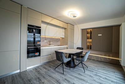 Apartament cu 3 camere decomandat, mobilat în Tomis Plus