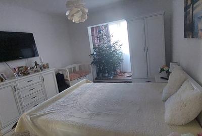 Apartament cu 4 camere decomandat, mobilat în Lascăr Catargiu - 2